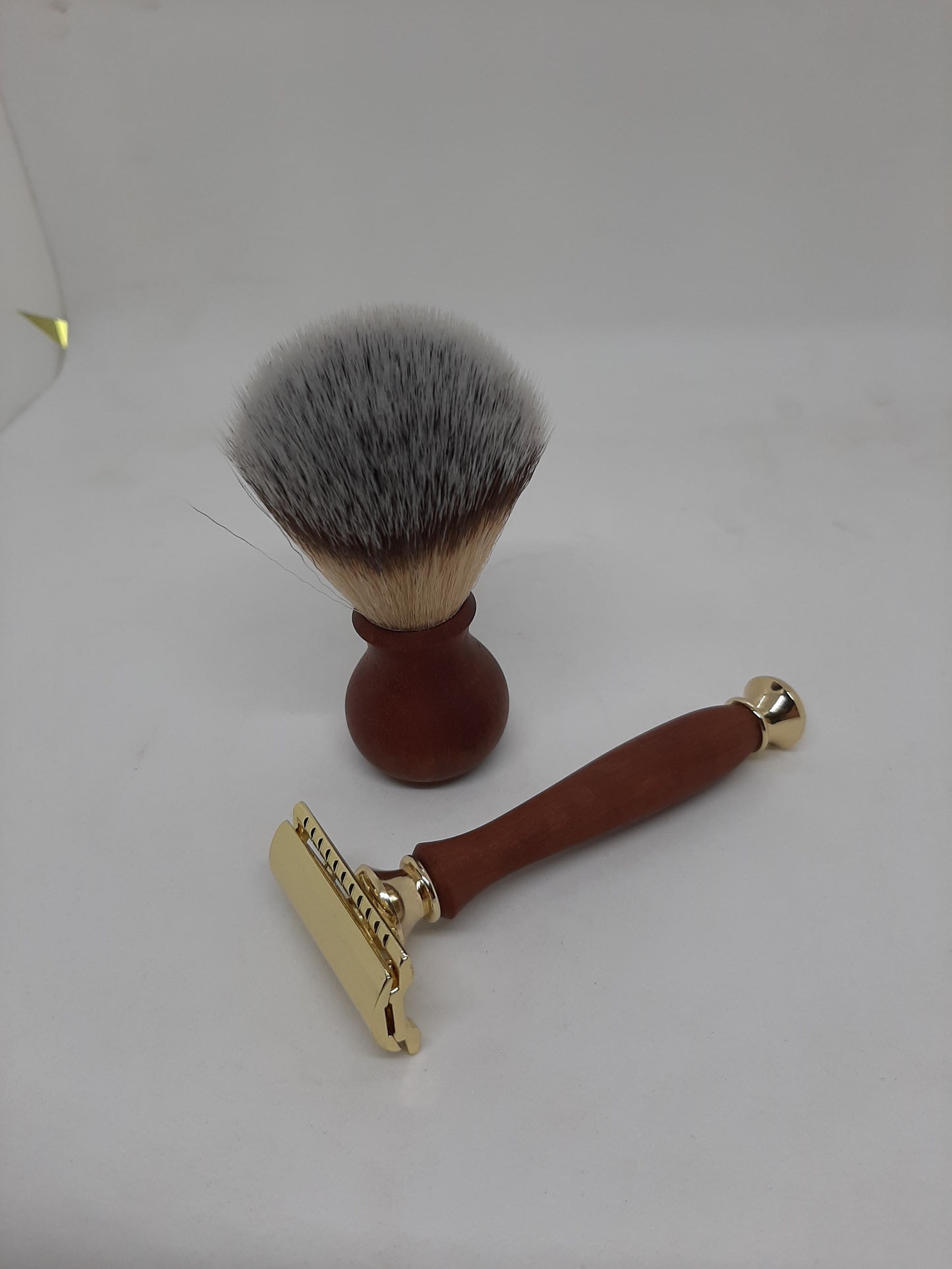 Hand-turned Timber Shave Set - Basic | Gillette Mach III | Australian Made