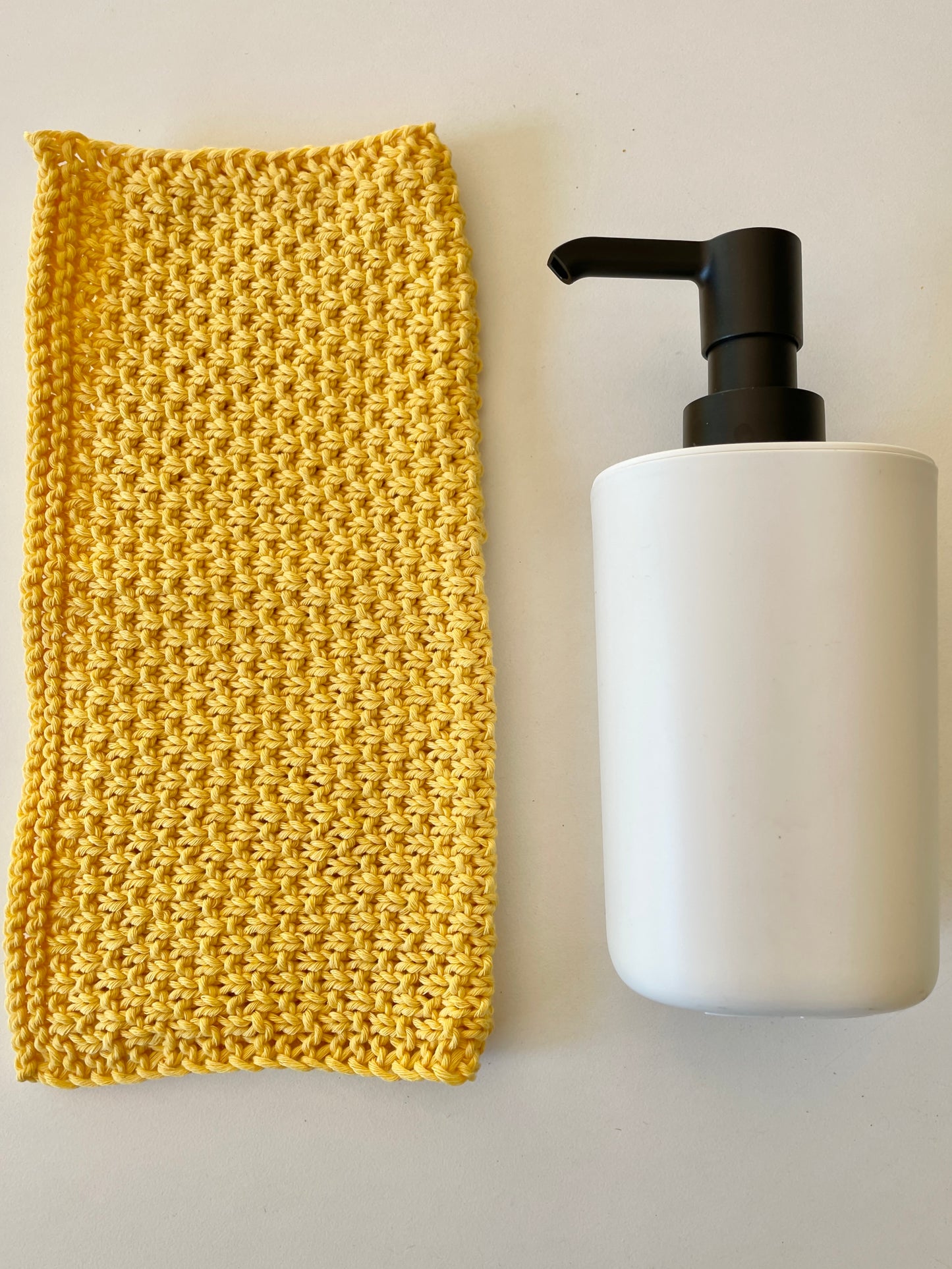 Knitted Dishcloths/ Facecloths - soft & versatile