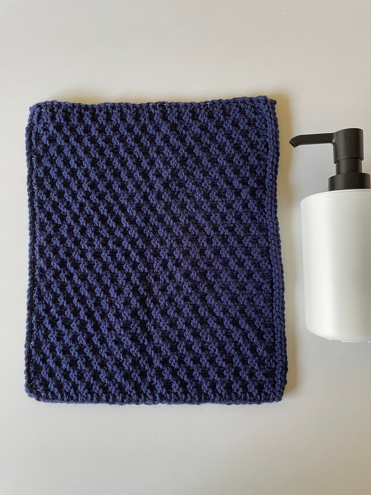 Knitted Dishcloths/ Facecloths - soft & versatile