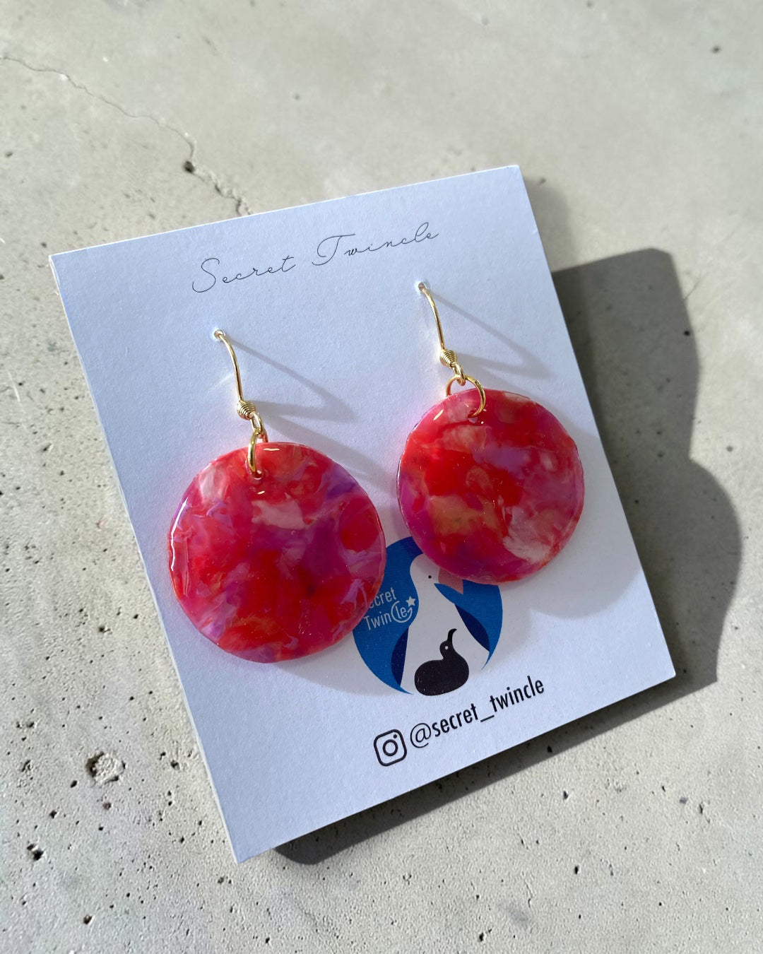 Round Dangle Earrings│Recycled Bottle Caps│Two Colours