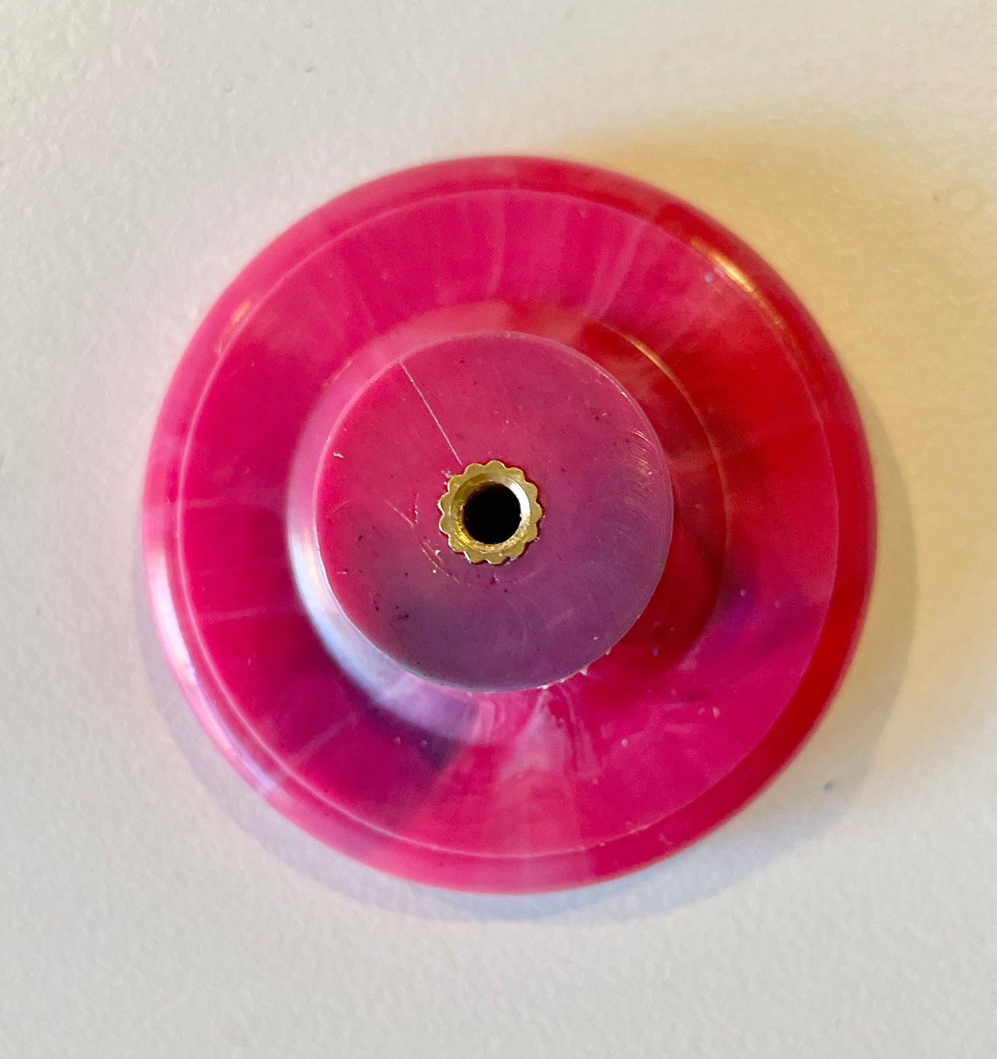 Drawer pulls - round | Recycled plastic hardware from Lismore