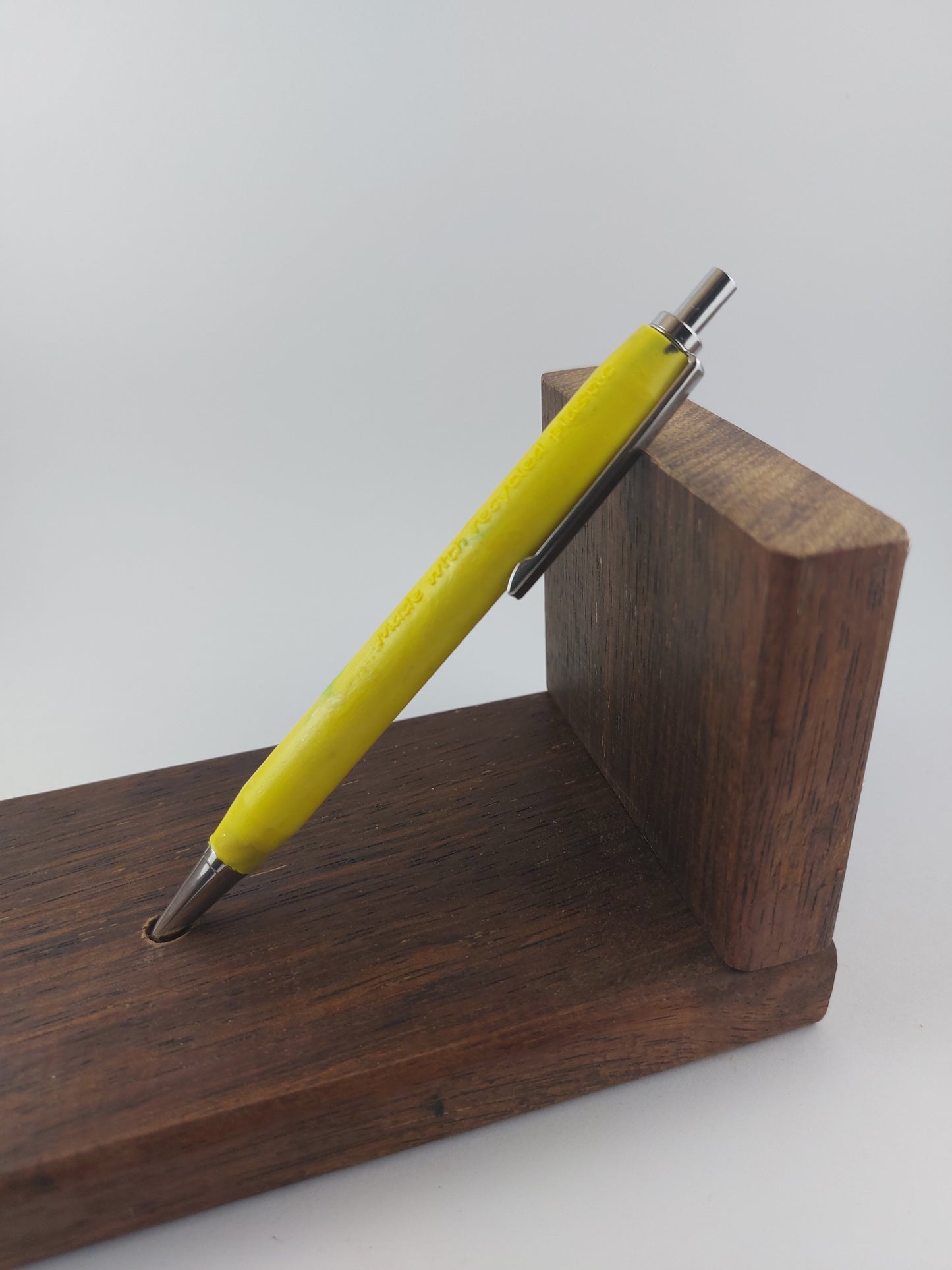 Eco-friendly Retractable Pen