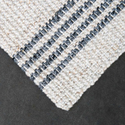 Detailed corner weave of the Zebra Home Macintosh eco-friendly and machine-washable kitchen or laundry floor mat.