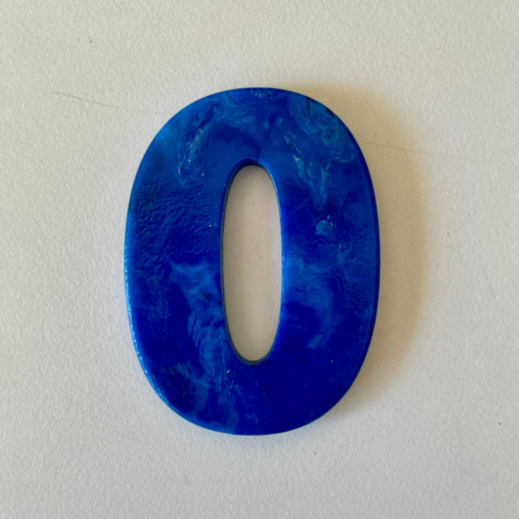 Custom recycled plastic house number for letterboxes blue variant number 0.
