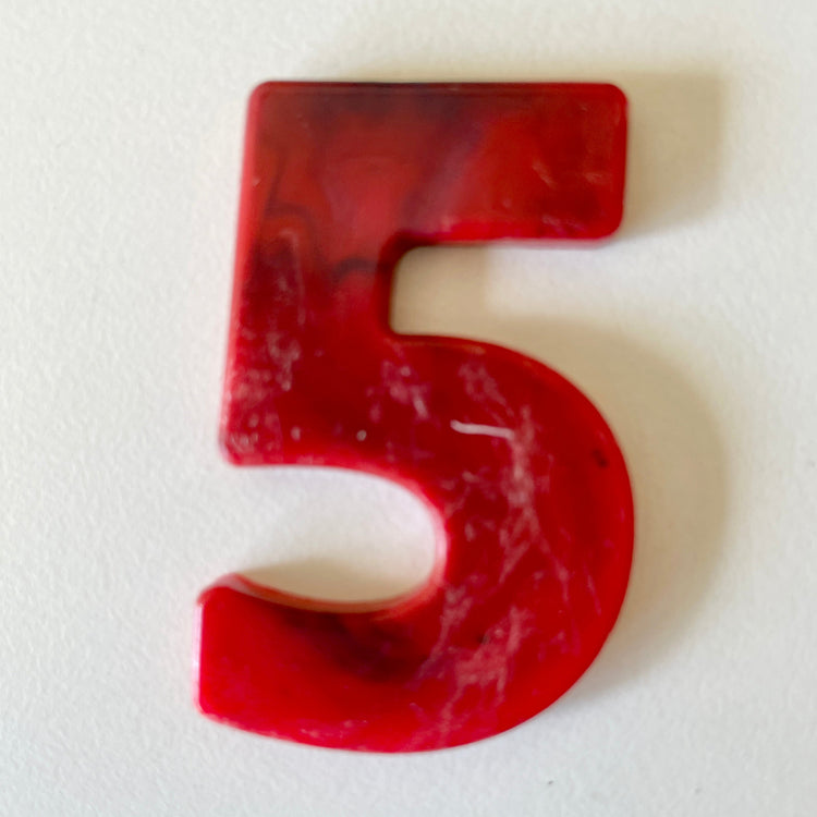 Custom recycled plastic house number for letterboxes red variant number 5.