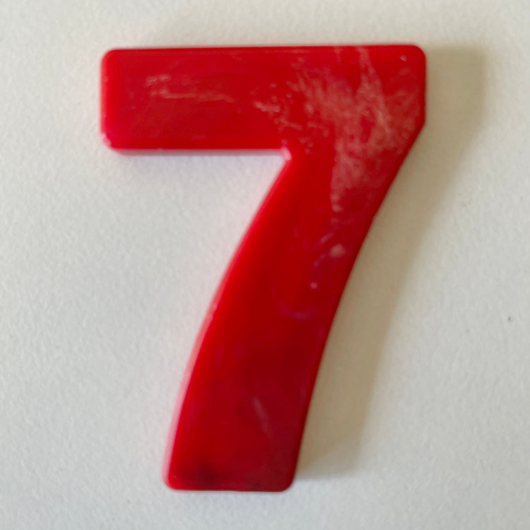 Custom recycled plastic house number for letterboxes red variant number 7.