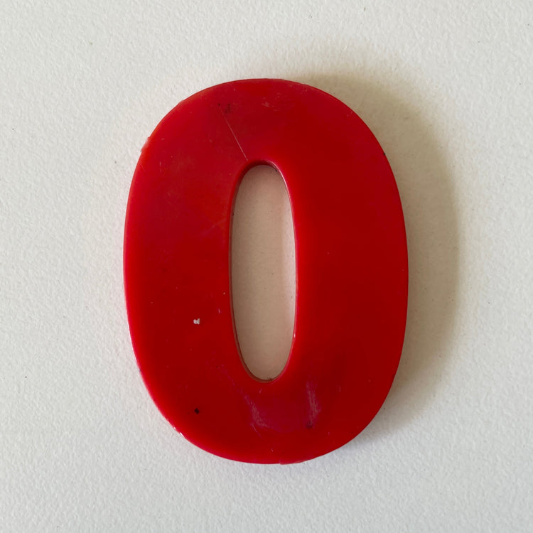 Custom recycled plastic house number for letterboxes red variant number 0.