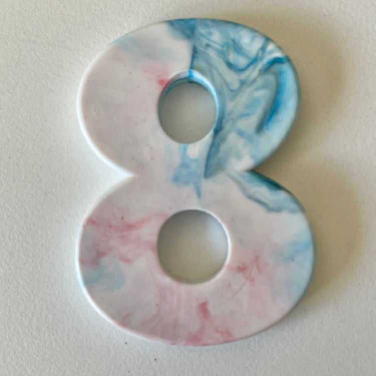 Custom recycled plastic house number for letterboxes white variant number 8.