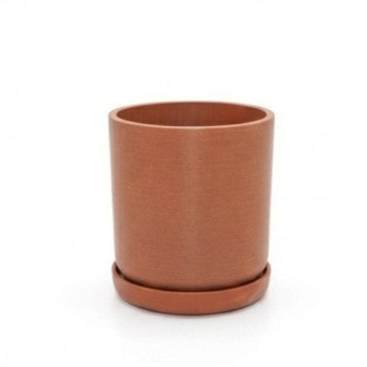Portland recycled plastic plant pot with matching saucer. Terracotta small.