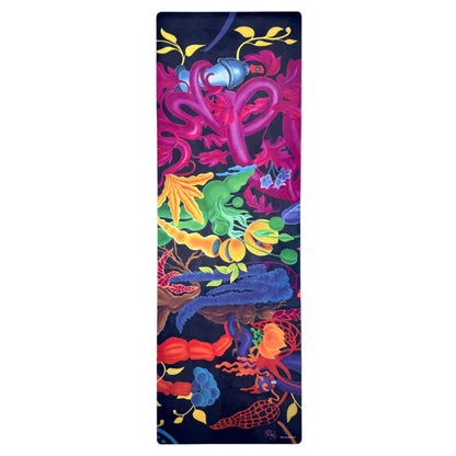Eco-friendly recycled rubber yoga mat by Wild Mingo in the modern colourful Lady pink pattern print for Pilates.