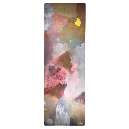 Eco-friendly recycled rubber yoga mat by Wild Mingo in the modern colourful Nude pattern print for Pilates.
